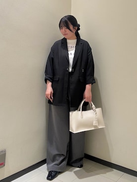 「KBF（ケイビーエフ）のアイテム（テーラードジャケット）」を使った、TIARAさん（レディース・156cm）の春コーディネート