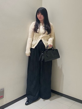 「KBF（ケイビーエフ）のダブルフロントニット（ニット/セーター、ホワイト系）」を使った、TIARAさん（レディース・156cm）の春コーディネート