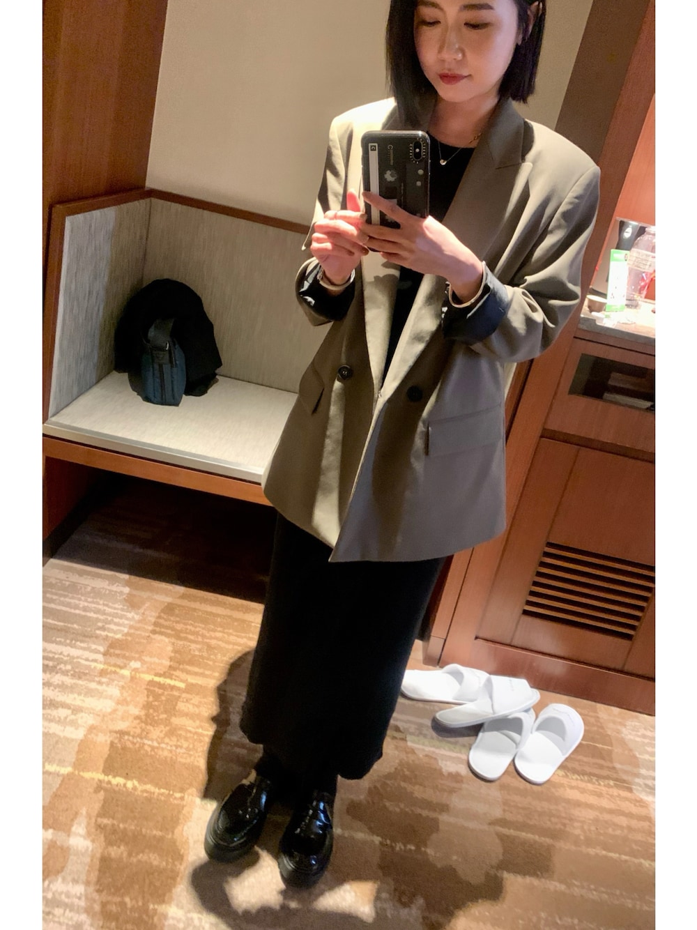 「ootd、Selfie、weddingoutfit、weddingfashion」｜「ZARAのアイテム（チュニック、ブラック系）」を使った、mihoyuyuさん（レディース・158cm）の春コーディネートの1枚目の写真