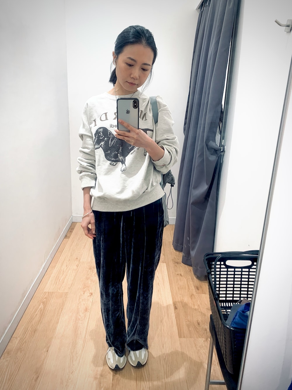 「casual、comfortable、Sunday、ootd」｜「GUのアイテム（チノパンツ、ブルー系）」を使った、mihoyuyuさん（レディース・158cm）の冬コーディネートの1枚目の写真