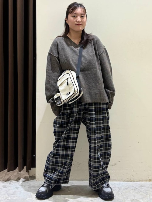 ツイルチェックタックパンツ（その他パンツ）｜niko and