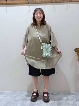 「niko and...（ニコアンド）のストレッチハーフパンツ（その他パンツ、ブラック系）」を使った、inyosanさん（レディース・153cm）の夏コーディネート