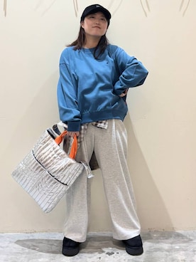 「niko and...（ニコアンド）のオリジナル2WAYテープトートバッグ（トートバッグ）」を使った、inyosanさん（レディース・153cm）の秋コーディネート