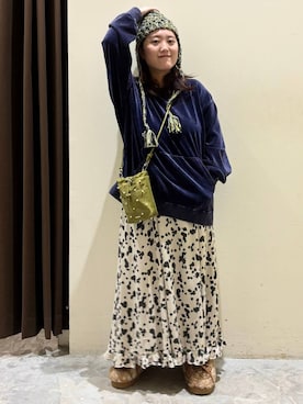 「アイテム（モカシン/デッキシューズ）」を使った、inyosanさん（レディース・153cm）の秋コーディネート