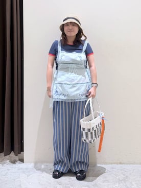「niko and...（ニコアンド）のGardenタックプリントパンツ（その他パンツ、ブルー系）」を使った、inyosanさん（レディース・153cm）の夏コーディネート