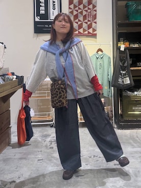 「niko and...（ニコアンド）のギャザーローファー（ローファー、ブラウン系）」を使った、inyosanさん（レディース・153cm）の秋コーディネート