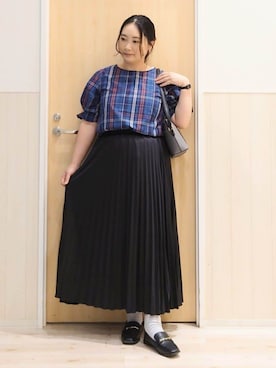 「DRESKIP（ドレスキップ）の【S-LL/5分袖】お袖タックできれいに魅せる 大人のチェックブラウス（シャツ/ブラウス、ブルー系）」を使った、みみさん（レディース・158cm）の秋コーディネート