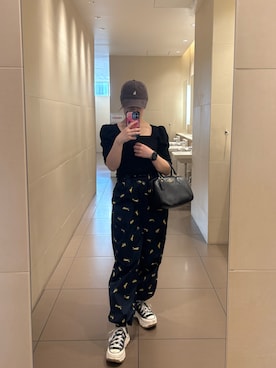 「COACH（コーチ）のアイテム」を使った、凪玲さん（レディース・158cm）の夏コーディネート