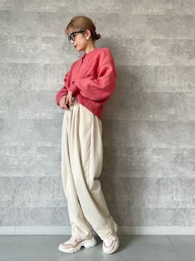「スクエアトゥ」｜「アイテム（スウェットパンツ）」を使った、natukiさん（レディース・160cm）の春コーディネート