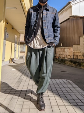 「WOLVERINE（ウルバリン）のアイテム」を使った、kryukさん（メンズ・170cm）の秋コーディネート