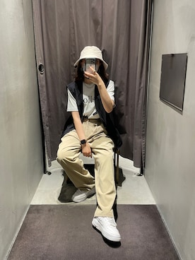 𝑀𝑂𝑁𝐸さんのコーディネート