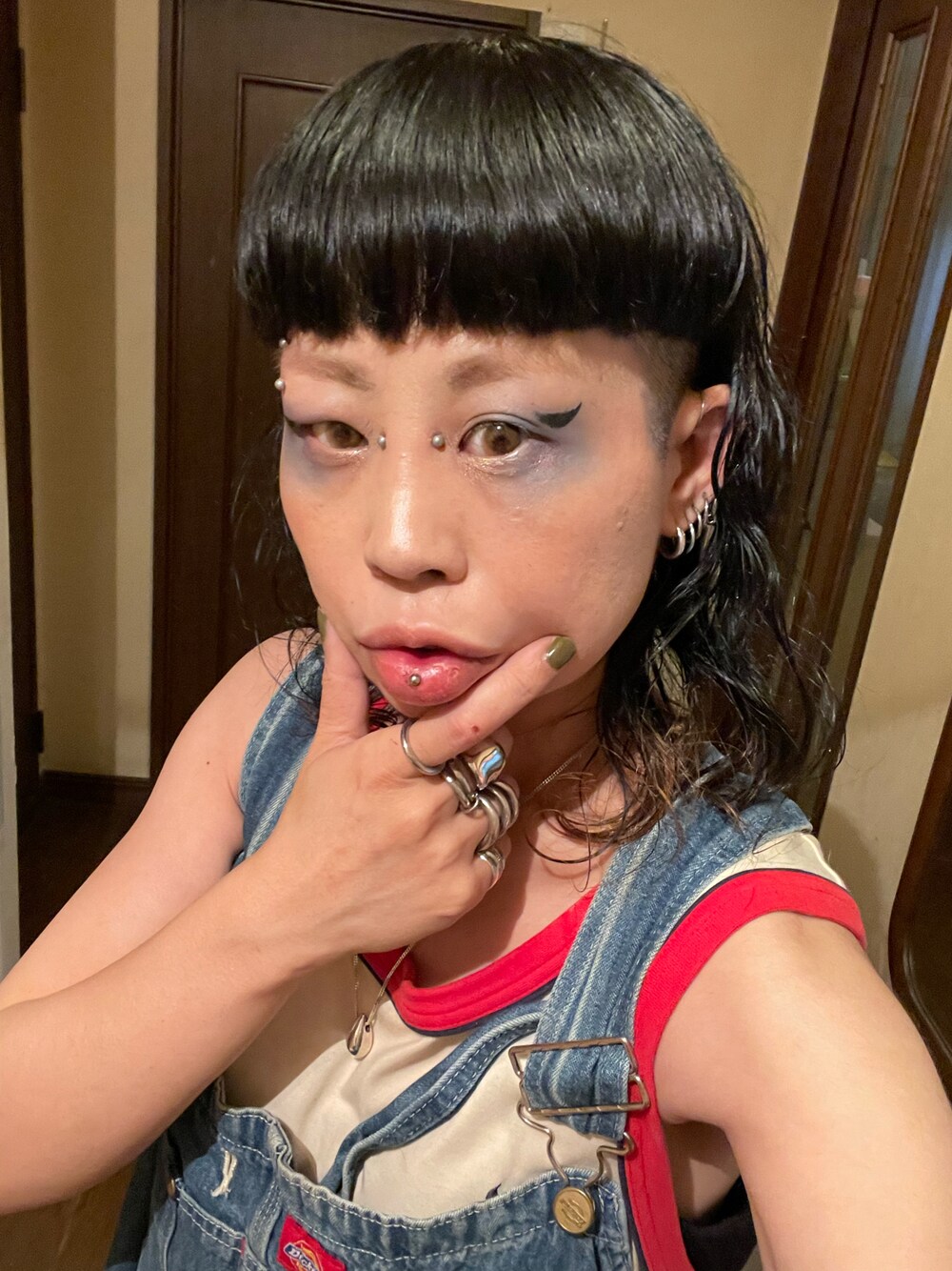 「地毛のアイテム（その他ヘアアクセサリー、ブラック系）」を使った、nekonekomaiさん（レディース・156cm）の夏コーディネートの1枚目の写真