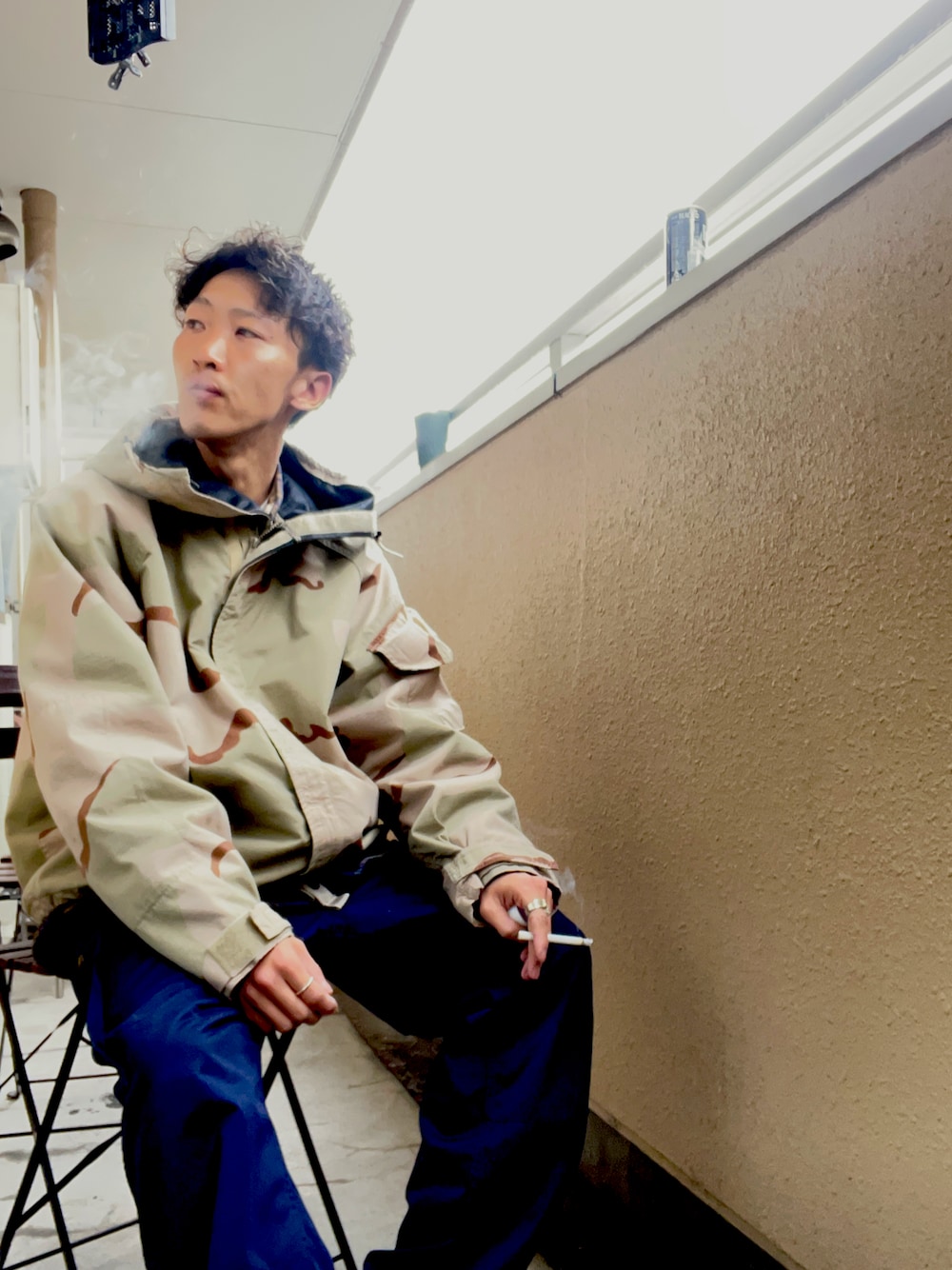 「フランス軍、休日スタイル、お洒落さんとつながりたい、ラフ、雨の日コーデ、いいね、save、フォローお願いします🤑」｜「no brandのアイテム（カーゴパンツ、ブルー系）」を使った、ゆういさん（メンズ・174cm）の冬コーディネートの1枚目の写真