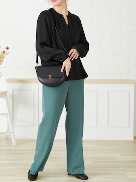 「acro（アクロ）のアイテム（パンツ）」を使った、acroさん（レディース・163cm）の春コーディネート