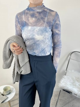 「acro（アクロ）のアイテム（スラックス）」を使った、acroさん（レディース・163cm）の春コーディネート