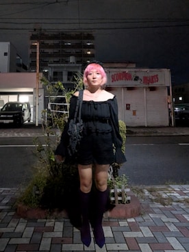 「アイテム（シューズ、パープル系）」を使った、kanaさん（レディース・164cm）の秋コーディネート