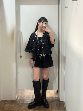 「JEANASIS（ジーナシス）のバイカラーニットショートパンツ/782988（その他パンツ、ブラック系）」を使った、みさみささん（レディース・153cm）の夏コーディネート