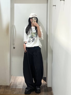 「JEANASIS（ジーナシス）のアイテム（キャップ）」を使った、みさみささん（レディース・153cm）の春コーディネート