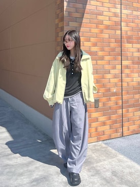 「JEANASIS（ジーナシス）のクロッグローファー/638847（ローファー、ブラック系）」を使った、みさみささん（レディース・153cm）の春コーディネート