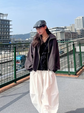 「JEANASIS（ジーナシス）の【抗菌防臭テープ付き】キリカエボリュームローファー/573242（ローファー、ブラック系）」を使った、みさみささん（レディース・153cm）の春コーディネート