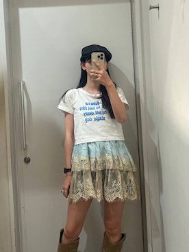 「JEANASIS（ジーナシス）の【CONVERSE別注】オールスタートレックウエーブ DENIM HI/TREKWAVE/633957（スニーカー、ブルー系）」を使った、みさみささん（レディース・153cm）の春コーディネート