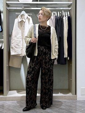 「GLOBAL WORK（グローバルワーク）のリネンコットンMIXVネックカーディガン/636130（カーディガン/ボレロ、ホワイト系）」を使った、gwtoiさん（レディース・159cm）の春コーディネート