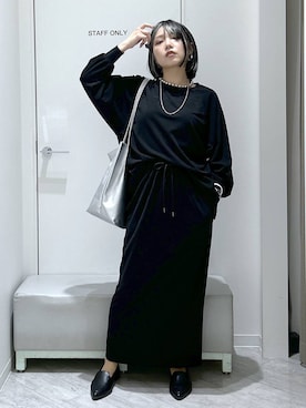 「アイテム（バングル/リストバンド）」を使った、gwtoiさん（レディース・159cm・40代）の秋コーディネート