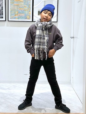 「アイテム（マフラー）」を使った、gwtoiさん（キッズ・144cm）の冬コーディネート