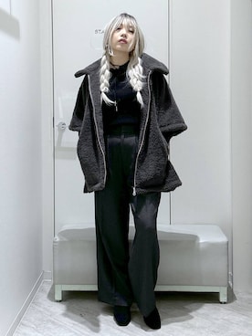 「アイテム（ポンチョ）」を使った、gwtoiさん（レディース・159cm）の秋コーディネート