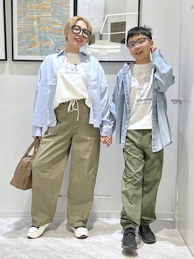 「GLOBAL WORK（グローバルワーク）の撥水軽量2WAYポケットファスナートートS /308500（トートバッグ、ベージュ系）」を使った、gwtoiさん（レディース・159cm）の春コーディネート