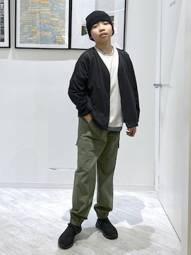 「GLOBAL WORK（グローバルワーク）のスゴラクストレッチカーゴパンツ/611237（カーゴパンツ、グリーン系）」を使った、gwtoiさん（レディース・159cm）の春コーディネート