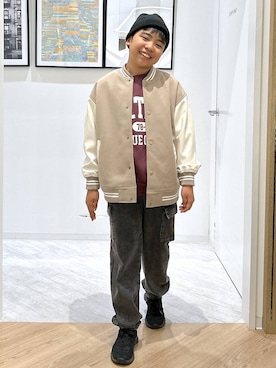 「アイテム（カーゴパンツ）」を使った、gwtoiさん（キッズ・144cm）の冬コーディネート