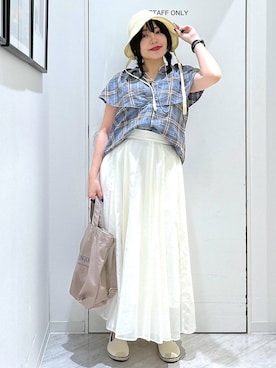 「アイテム（スリッポン）」を使った、gwtoiさん（レディース・159cm・40代）の夏コーディネート
