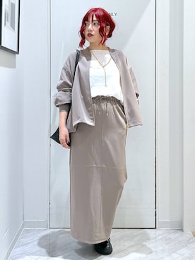「アイテム（ヘアアクセサリー）」を使った、gwtoiさん（レディース・159cm・40代）の秋コーディネート