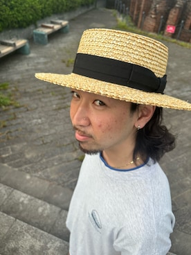 「OVERRIDE（オーバーライド）のアイテム（帽子、ベージュ系）」を使った、ジェシーさん（メンズ・177cm）の春コーディネート