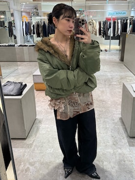 「WHO'S WHO gallery（フーズフーギャラリー）のアイテム（パンプス）」を使った、AOIさん（レディース・160cm）の秋コーディネート