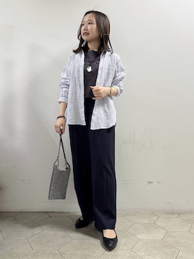 「INDIVI（インディヴィ）の【接触冷感／2WAY】カシュクールリネンシャツ（シャツ/ブラウス、ブルー系）」を使った、kahoさん（レディース・144cm）の夏コーディネート