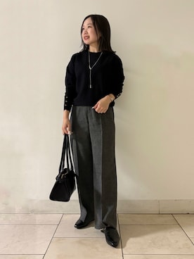 「INDIVI（インディヴィ）の【選べる6色／ストレッチ◎】きれいめドルマンスリーブニット（ニット/セーター、ブラック系）」を使った、kahoさん（レディース・144cm）の秋コーディネート