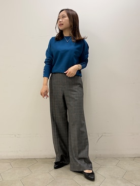 「INDIVI（インディヴィ）の【選べる6色／ストレッチ◎】きれいめドルマンスリーブニット（ニット/セーター、ブルー系）」を使った、kahoさん（レディース・144cm）の秋コーディネート