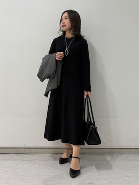 「INDIVI（インディヴィ）の【一着でコーデ完成！】ニットコンビ 美スタイルワンピース（ワンピース、ブラック系）」を使った、kahoさん（レディース・144cm）の秋コーディネート