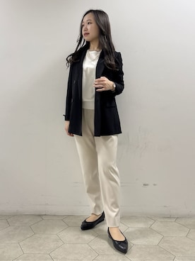 「INDIVI（インディヴィ）の【褒められパンツ／洗える】ウエストゴムタックテーパードパンツ（その他パンツ、ベージュ系）」を使った、kahoさん（レディース・144cm）の冬コーディネート