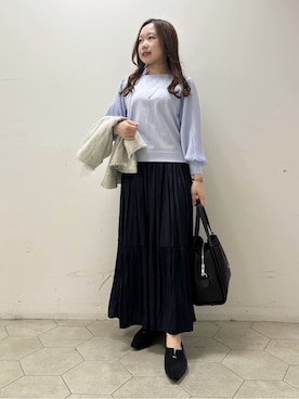 「INDIVI（インディヴィ）のスリットデザイン パンプス（パンプス、ブラック系）」を使った、kahoさん（レディース・144cm）の冬コーディネート