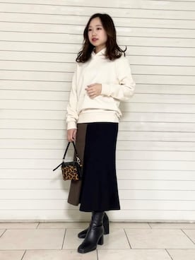 「インディヴィ」｜「アイテム（パーカー）」を使った、kahoさん（レディース・144cm）の春コーディネート