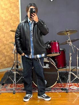 「CALEE（キャリー）のアイテム」を使った、峰虎さん（メンズ・171cm）の冬コーディネート