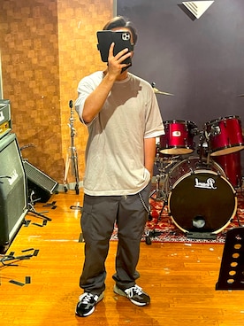 「アイテム（ウォレットチェーン）」を使った、minetoraさん（メンズ・170cm）の夏コーディネート