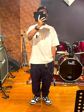 「アイテム（ウォレットチェーン）」を使った、minetoraさん（メンズ・170cm）の秋コーディネート