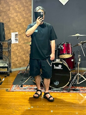 「Teva（テバ）のアイテム」を使った、峰虎さん（メンズ・171cm）の夏コーディネート
