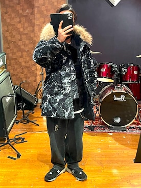 「CALEE（キャリー）のアイテム（ジャケット/アウター）」を使った、minetoraさん（メンズ・170cm）の冬コーディネート
