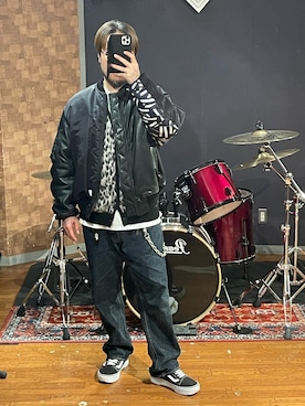 「アイテム（デニムパンツ）」を使った、minetoraさん（メンズ・171cm）の秋コーディネート