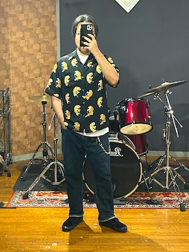 「wackomariaのアイテム（シャツ/ブラウス、ブラック系）」を使った、峰虎さん（メンズ・171cm）の夏コーディネート